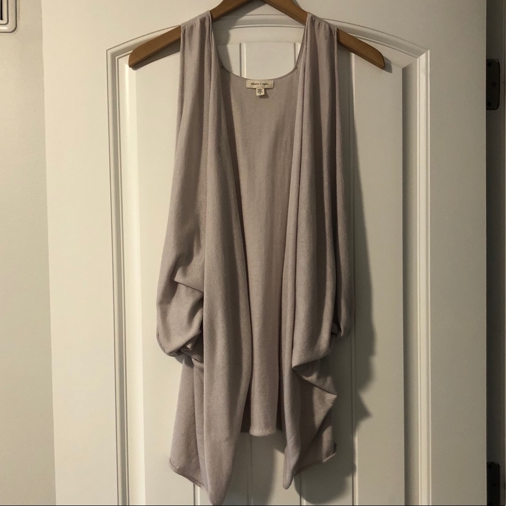 UO silence + noise open front top